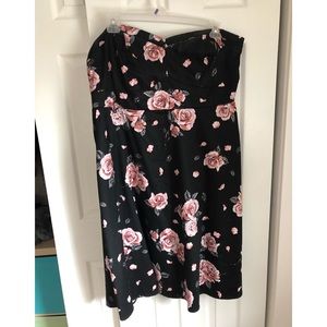 Beautiful strapless floral dress